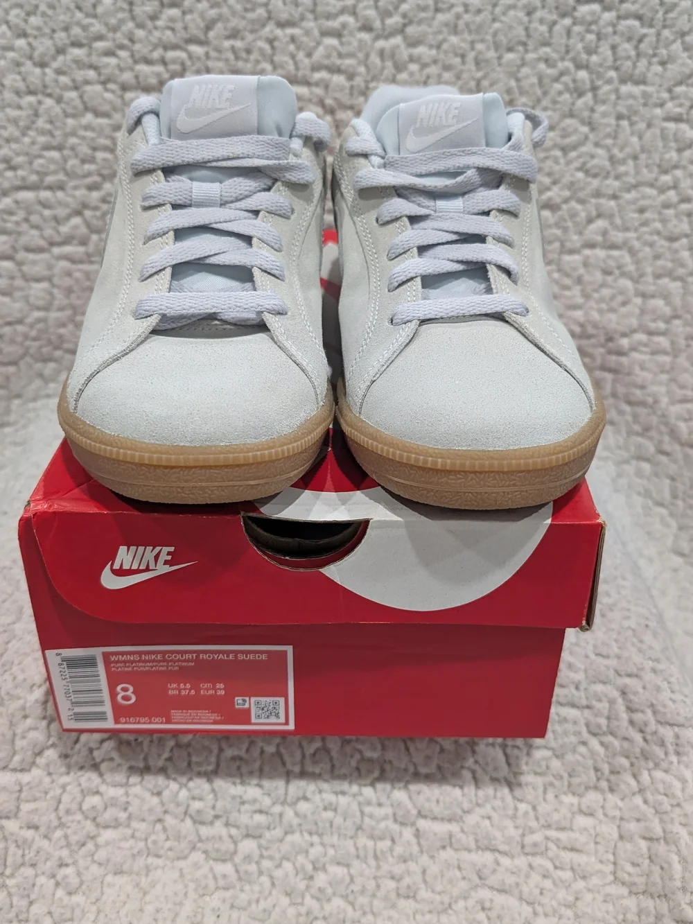 Nike Court Royale Suede
